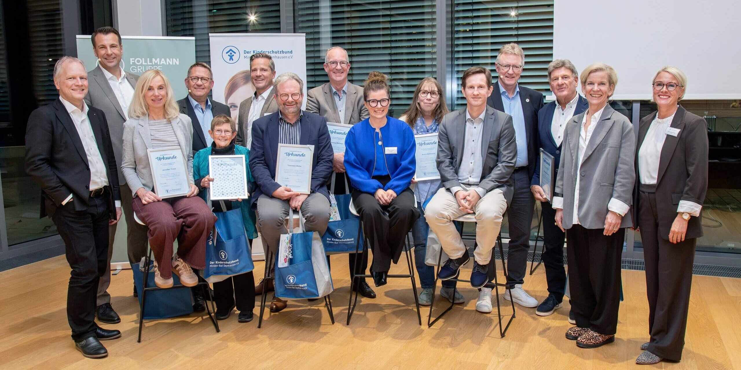 Mitgliederversammlung_161_Gruppe.